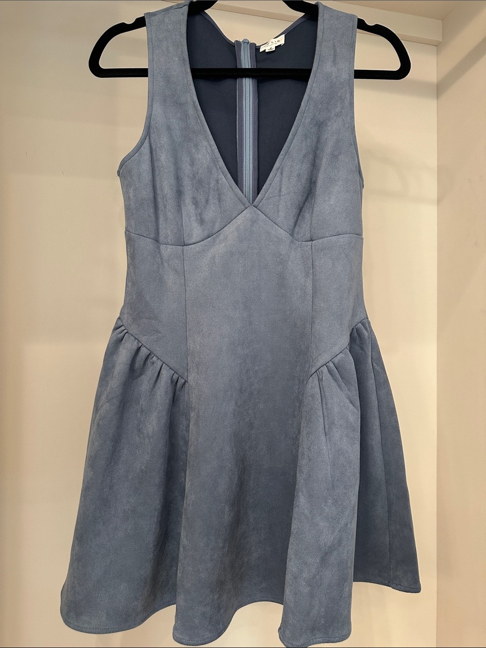 LELIS small dusty blue  Suede-Look V-Neck Sleeveless Dress.  Like new